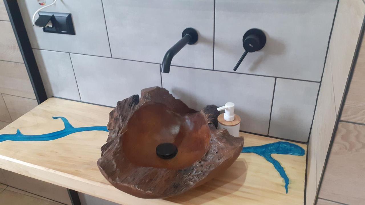 Dzianisz Chata Nad Termami מראה חיצוני תמונה